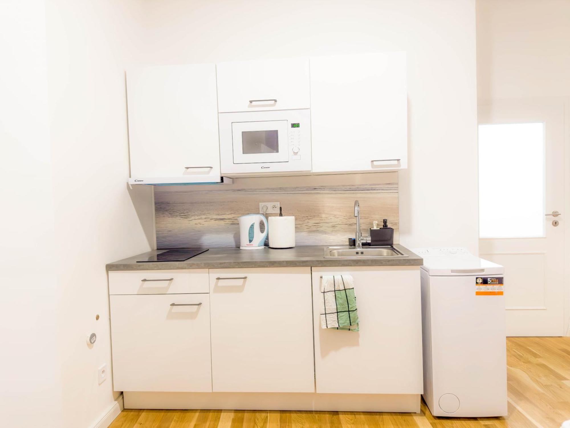 Cozy In 1 Next To Florenc Station Apartamento
